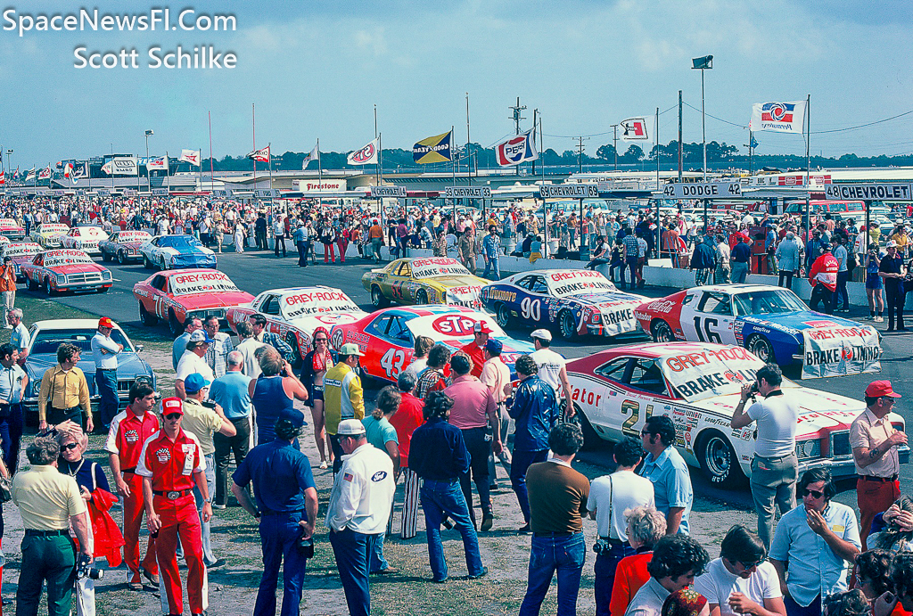 Pre Race Vintage Daytona 500 Pre Race